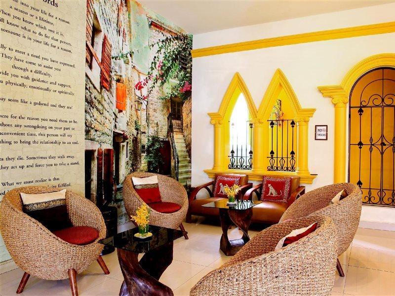 People Place Boutique In Town Hotel - Sha Extra Plus Чиангмай Экстерьер фото