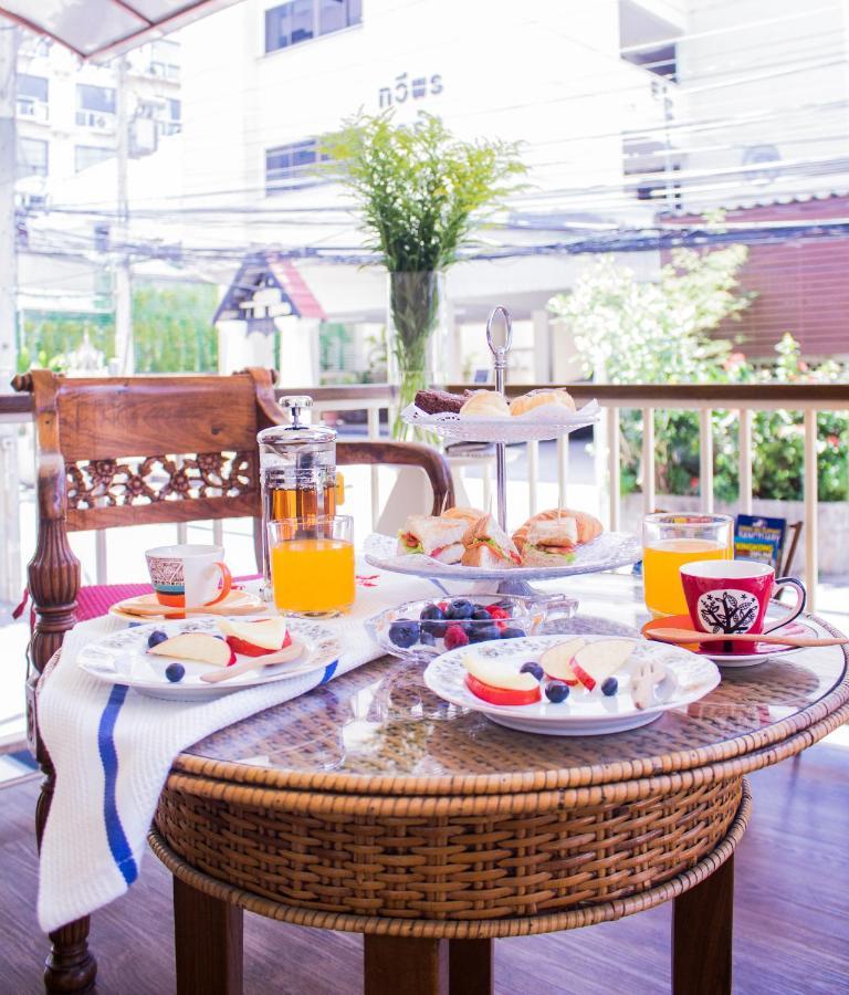 People Place Boutique In Town Hotel - Sha Extra Plus Чиангмай Экстерьер фото